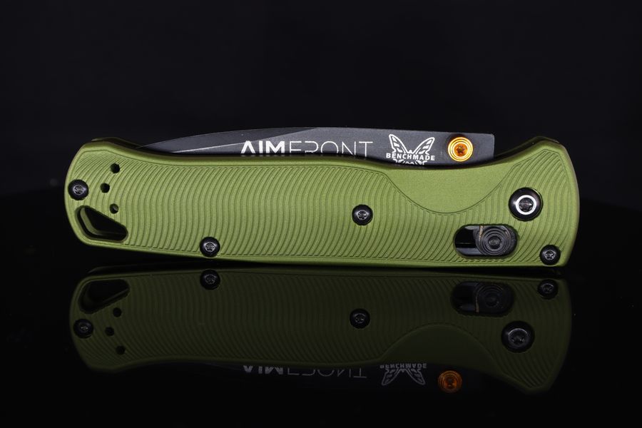 BENCHMADE BUGOUT SCALES Anodized